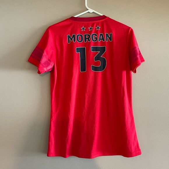 Alex Morgan USA soccer jersey - Picture 4 of 4